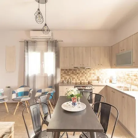 Cosy Flat With Private Garden Apartment Heraklion (Crete)
